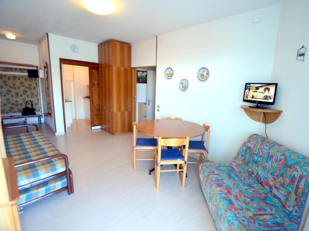Apartament Lignano Sabbiadoro Sea Front Zewnętrze zdjęcie