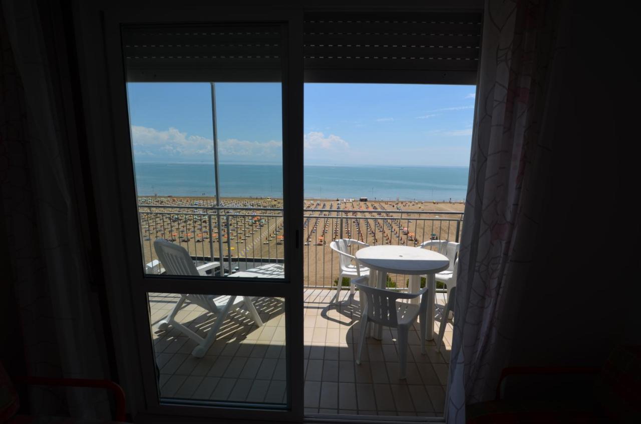 Apartament Lignano Sabbiadoro Sea Front Zewnętrze zdjęcie