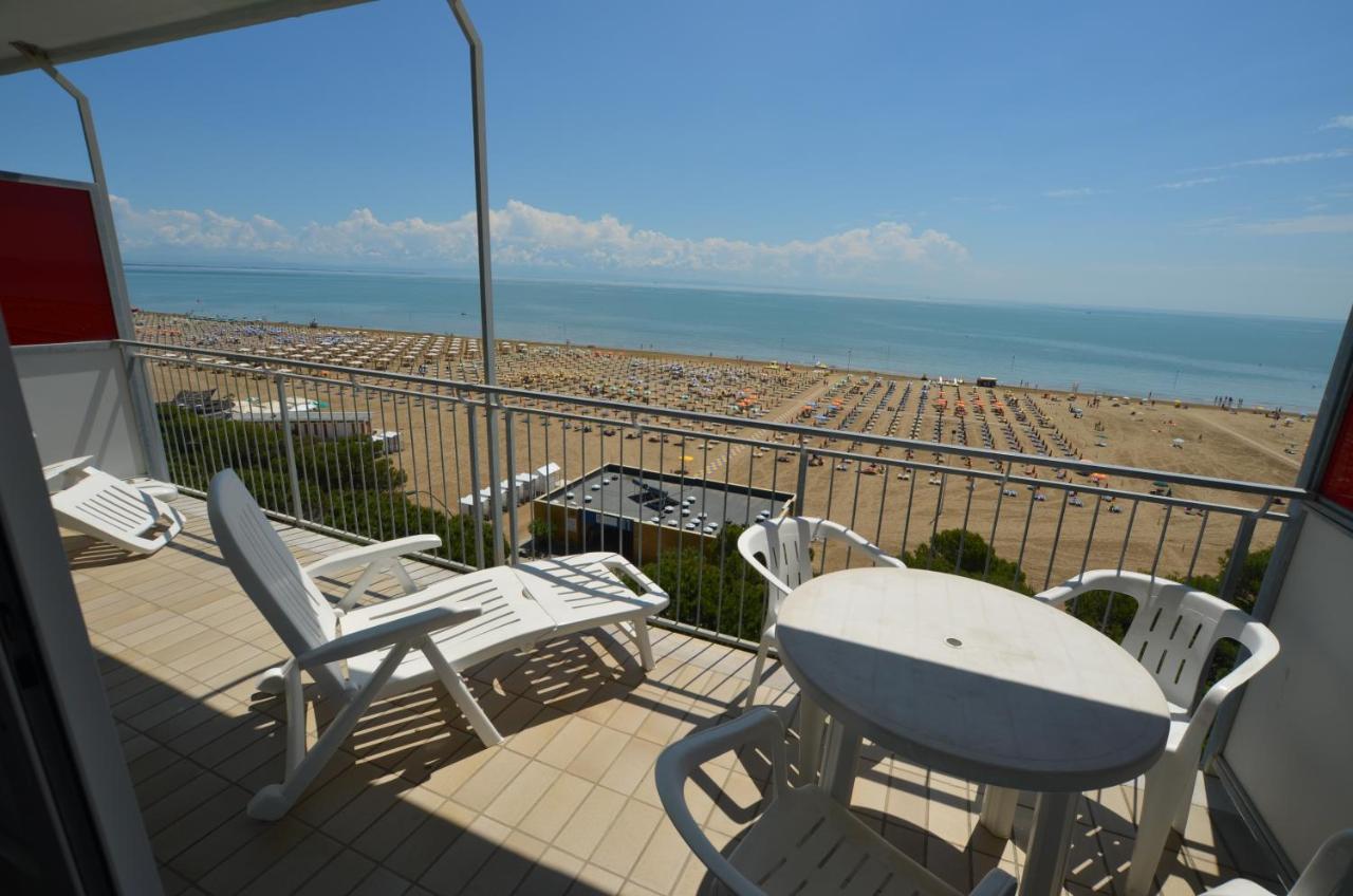 Apartament Lignano Sabbiadoro Sea Front Zewnętrze zdjęcie